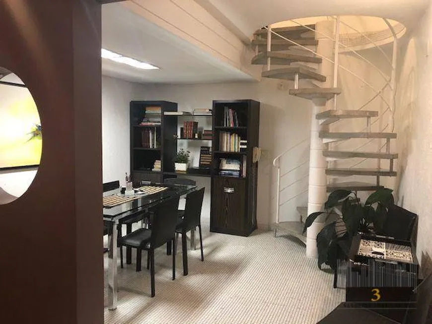 Foto 1 de Sobrado com 4 Quartos à venda, 135m² em Bela Aliança, São Paulo