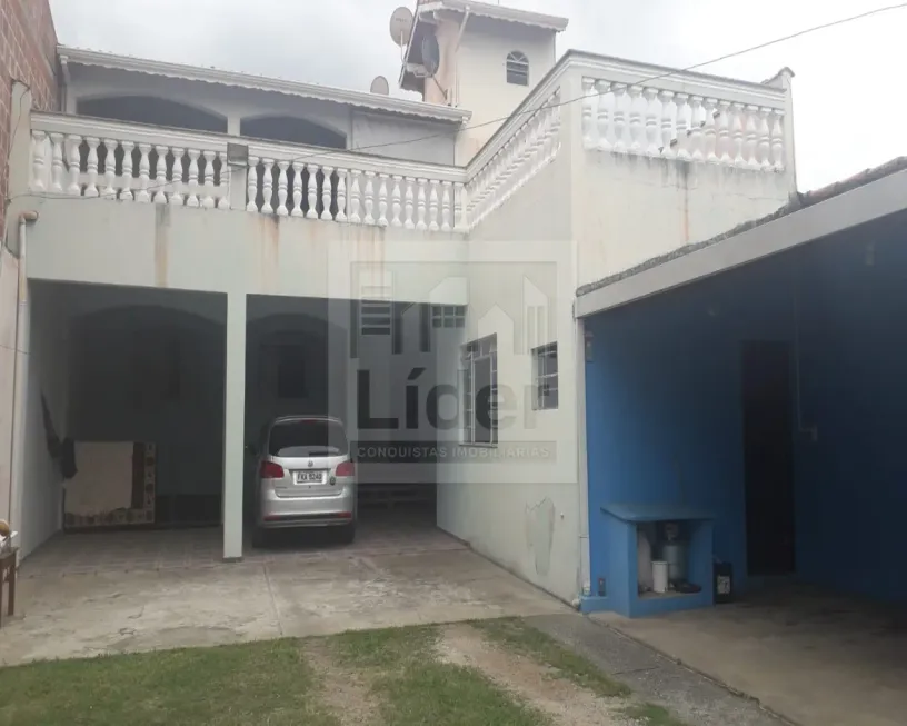 Foto 1 de Sobrado com 3 Quartos à venda, 248m² em Centro, Caçapava