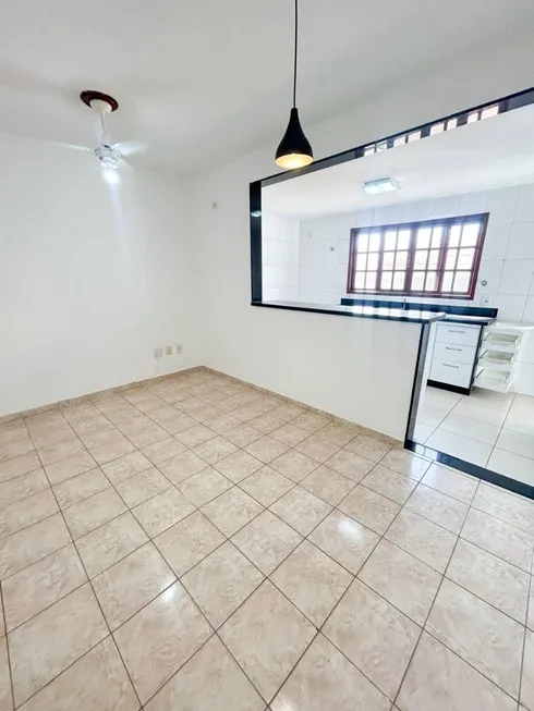 Foto 1 de Casa com 2 Quartos para venda ou aluguel, 127m² em São Marcos, Macaé