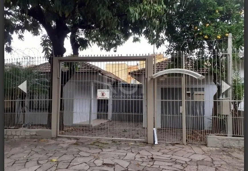 Foto 1 de Casa com 2 Quartos à venda, 299m² em Cristo Redentor, Porto Alegre
