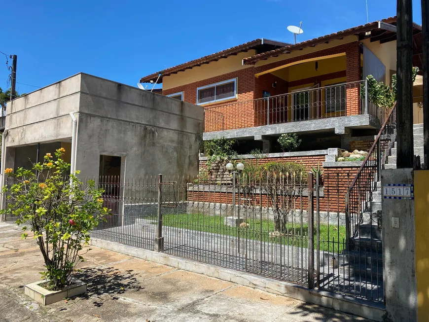 Foto 1 de Sobrado com 3 Quartos à venda, 176m² em Jardim Porangaba, Águas de São Pedro