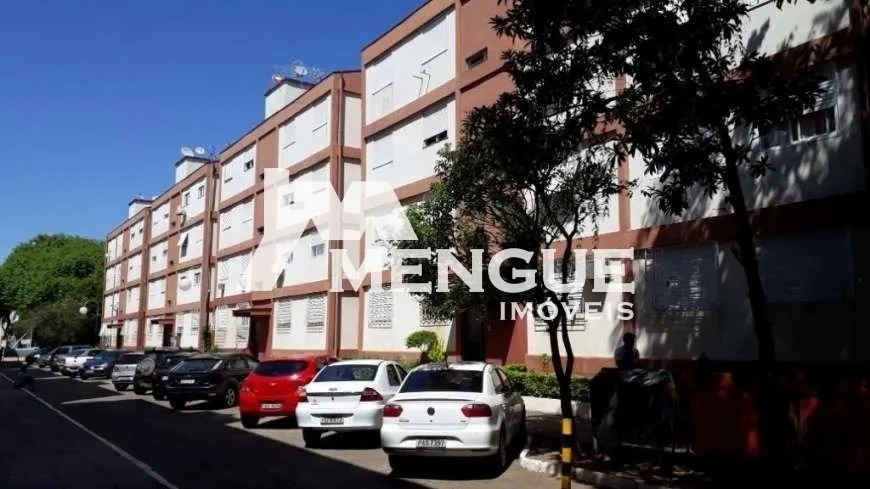 Foto 1 de Apartamento com 2 Quartos à venda, 48m² em Sarandi, Porto Alegre