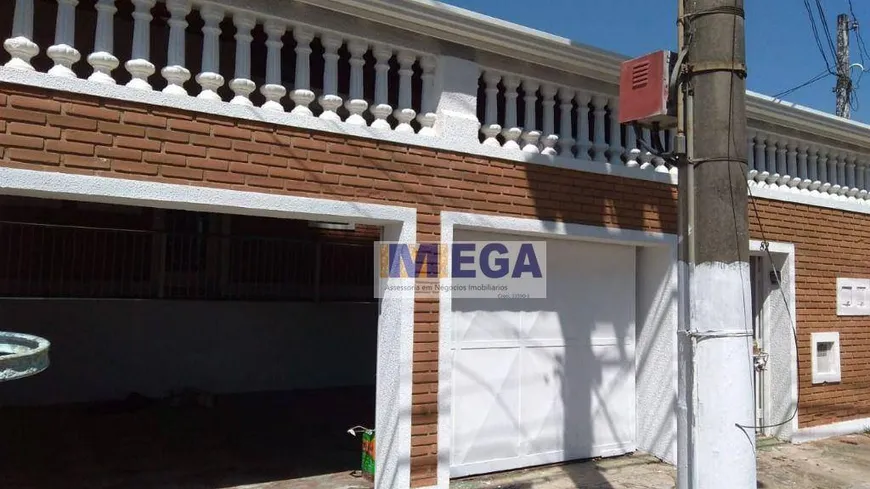 Foto 1 de Casa com 3 Quartos à venda, 200m² em Jardim Santa Eudóxia, Campinas