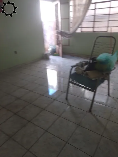 Foto 1 de Casa com 2 Quartos à venda, 200m² em Presidente Altino, Osasco