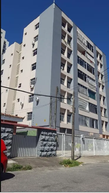 Foto 1 de Apartamento com 3 Quartos à venda, 100m² em Fátima, Fortaleza