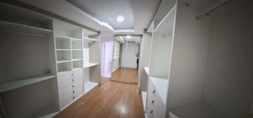 Foto 1 de Apartamento com 3 Quartos à venda, 172m² em Patamares, Salvador