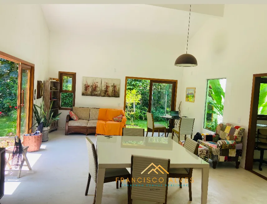 Foto 1 de Casa com 2 Quartos à venda, 1000m² em Arraial D'Ajuda, Porto Seguro