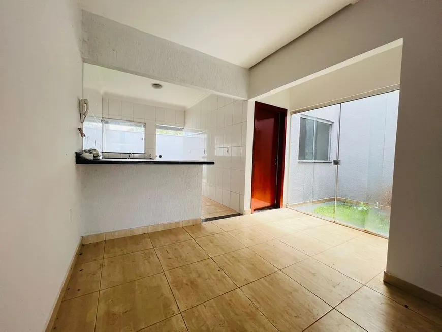 Foto 1 de Casa com 3 Quartos à venda, 91m² em Residencial Antonio Barbosa, Goiânia