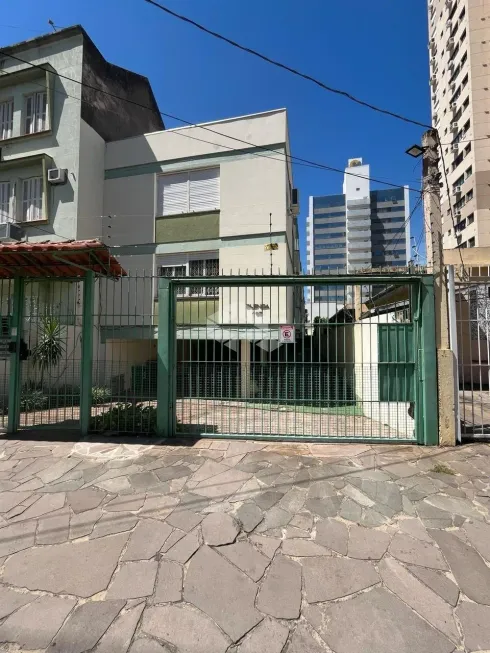 Foto 1 de Apartamento com 1 Quarto à venda, 38m² em Santana, Porto Alegre