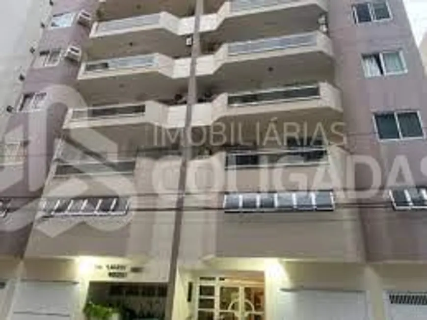 Foto 1 de Apartamento com 2 Quartos à venda, 68m² em Menino Deus, Porto Alegre