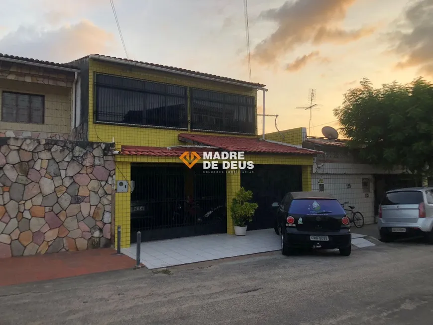 Foto 1 de Casa com 5 Quartos à venda, 274m² em Quintino Cunha, Fortaleza