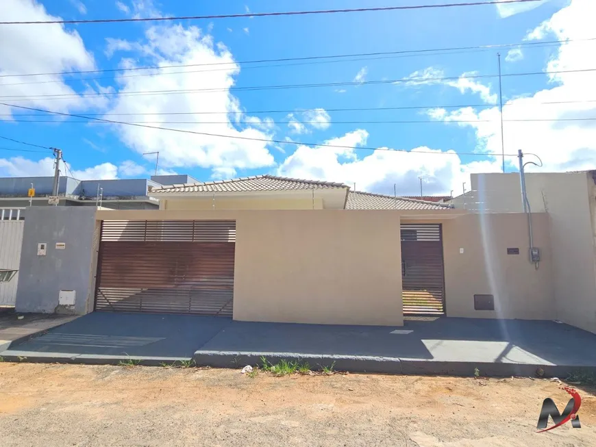 Foto 1 de Casa com 3 Quartos à venda, 138m² em Parque Vila Verde, Formosa