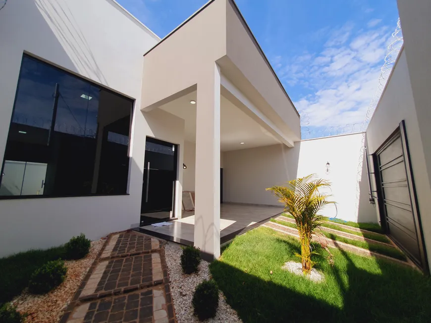 Foto 1 de Casa com 3 Quartos à venda, 150m² em Jardim America II, Uberlândia