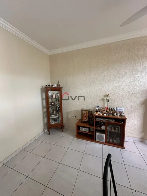 Foto 1 de Apartamento com 2 Quartos à venda, 60m² em Santa Mônica, Uberlândia