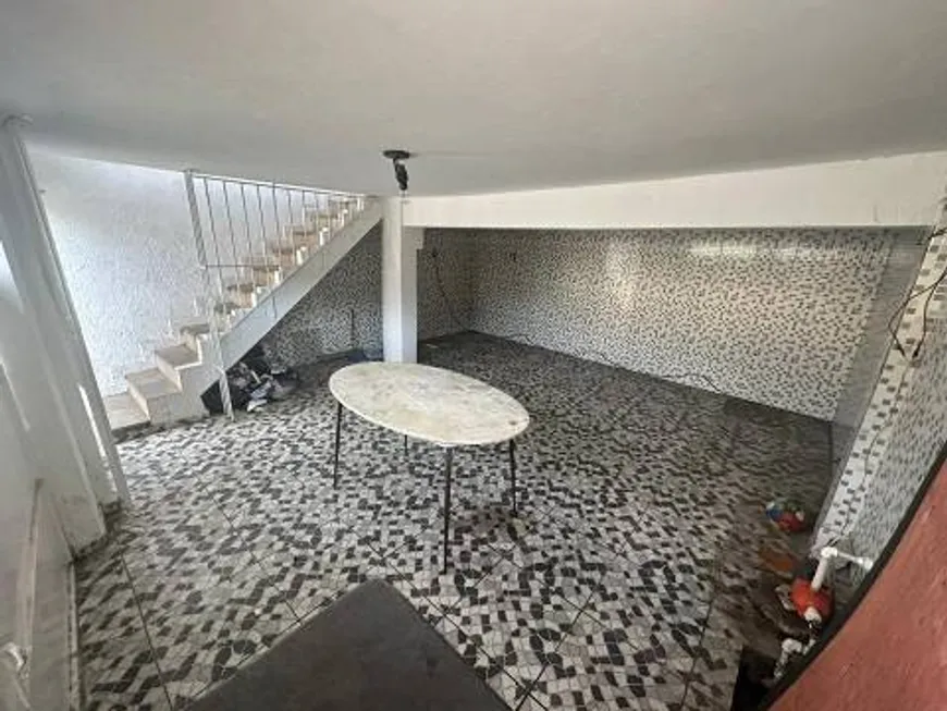 Foto 1 de Casa com 2 Quartos à venda, 120m² em Anchieta, Rio de Janeiro