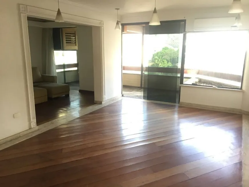 Foto 1 de Apartamento com 3 Quartos à venda, 187m² em Aclimação, São Paulo