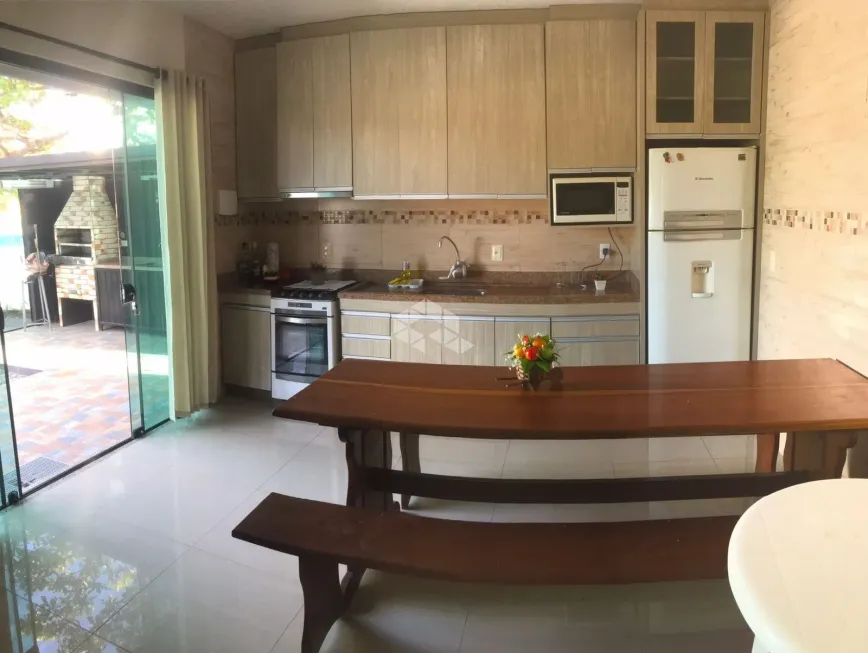 Foto 1 de Casa com 3 Quartos à venda, 180m² em Praia Do Sonho Ens Brito, Palhoça