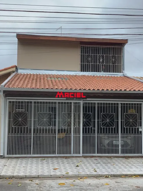 Foto 1 de Sobrado com 2 Quartos à venda, 99m² em Conjunto Residencial Trinta e Um de Março, São José dos Campos