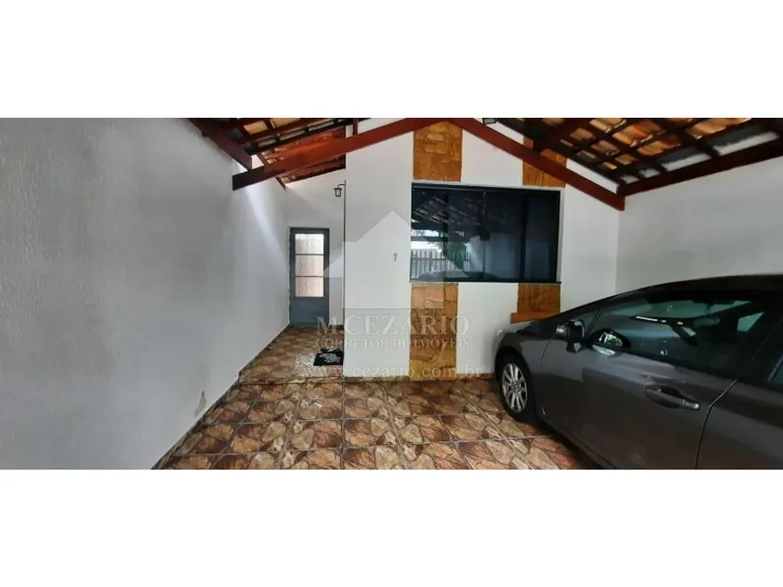 Foto 1 de Casa com 2 Quartos à venda, 66m² em Bonfim, Taubaté
