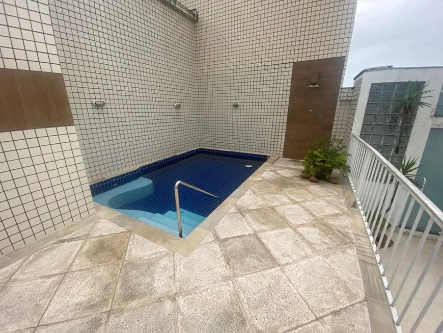 Foto 1 de Cobertura com 4 Quartos à venda, 388m² em Ponta da Praia, Santos