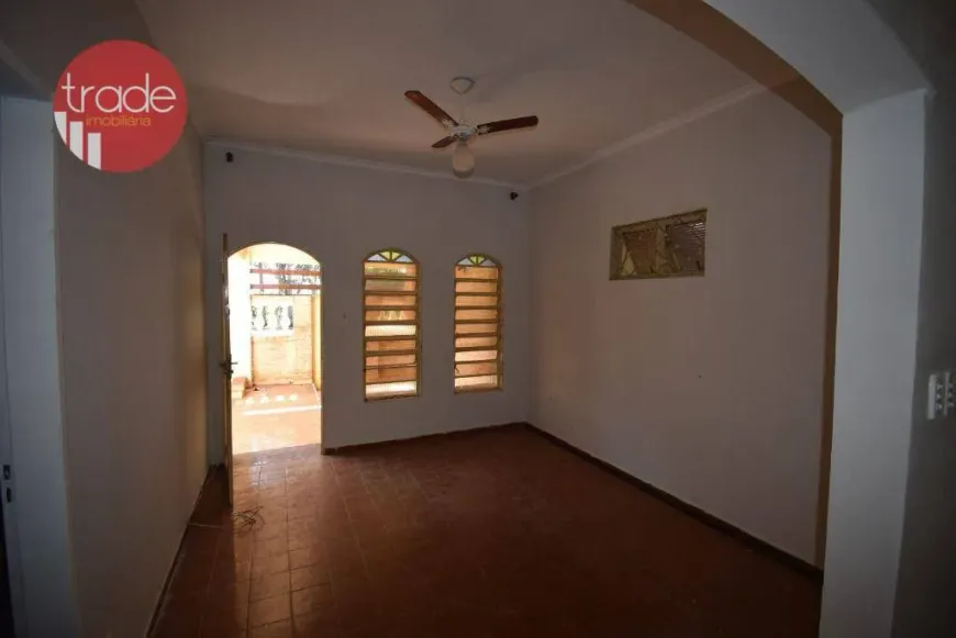 Foto 1 de Casa com 2 Quartos à venda, 117m² em VILA VIRGINIA, Ribeirão Preto