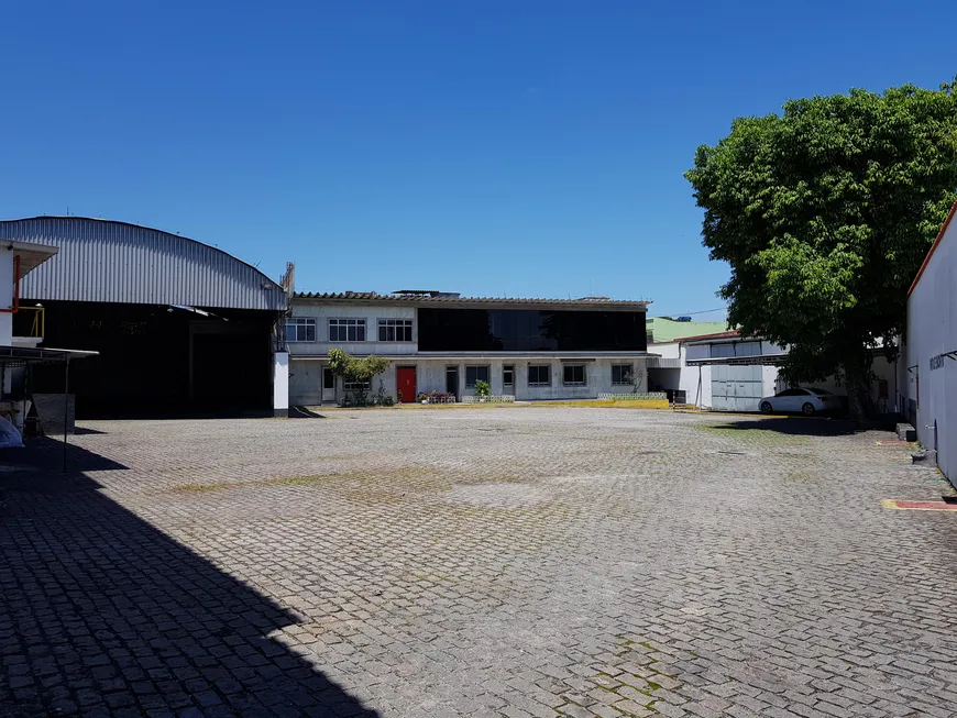 Foto 1 de Galpão/Depósito/Armazém para alugar, 4400m² em Ramos, Rio de Janeiro