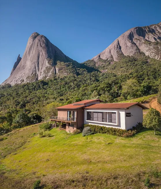 Foto 1 de Fazenda/Sítio com 3 Quartos à venda, 380m² em Pedra Azul, Domingos Martins