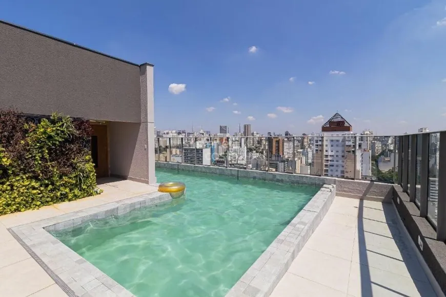 Foto 1 de Apartamento com 1 Quarto para alugar, 21m² em República, São Paulo