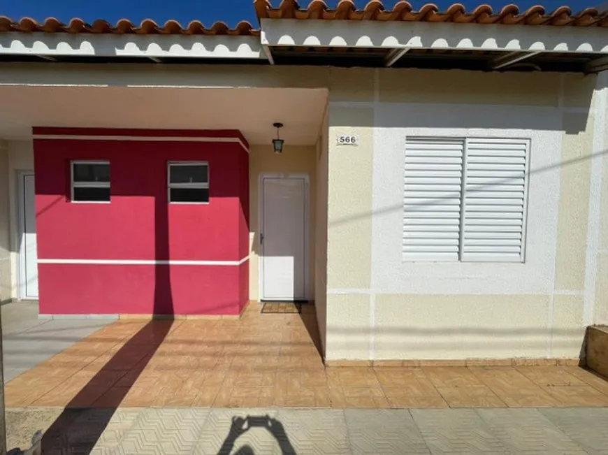 Foto 1 de Casa com 2 Quartos à venda, 90m² em Boa Vista, Ponta Grossa