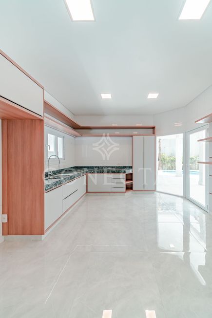 Foto 1 de Casa de Condomínio com 4 Quartos para venda ou aluguel, 258m² em Alphaville, Santana de Parnaíba