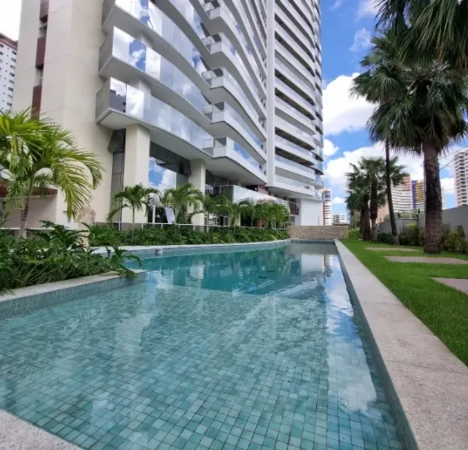 Foto 1 de Apartamento com 4 Quartos à venda, 272m² em Meireles, Fortaleza