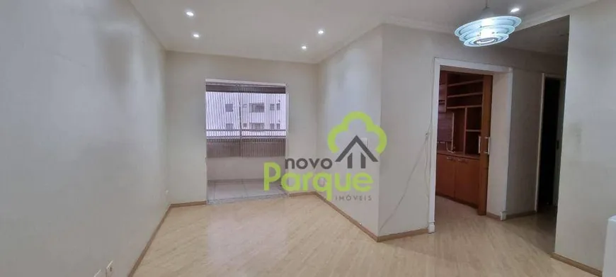 Foto 1 de Apartamento com 3 Quartos à venda, 70m² em Vila Monumento, São Paulo