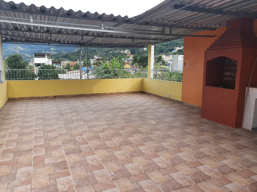 Foto 1 de Casa com 2 Quartos à venda, 132m² em Vila Muriqui, Mangaratiba