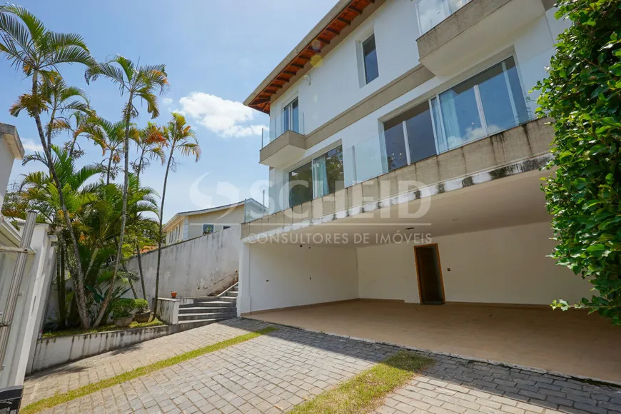 Foto 1 de Casa com 4 Quartos à venda, 380m² em Jardim Guedala, São Paulo