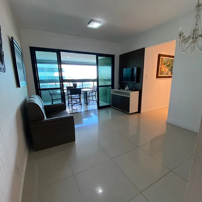 Foto 1 de Apartamento com 2 Quartos para alugar, 84m² em Paralela, Salvador