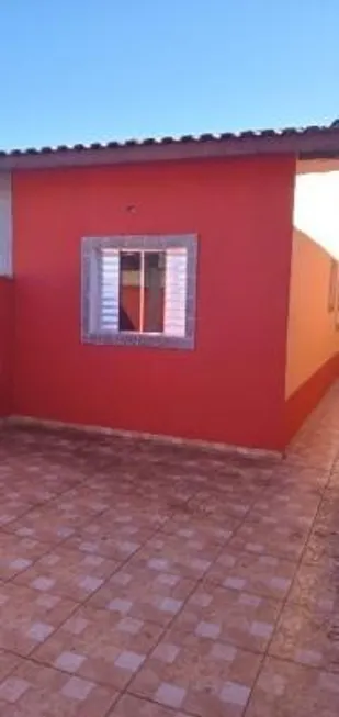 Foto 1 de Casa com 2 Quartos à venda, 53m² em Balneario Iemanja, Itanhaém