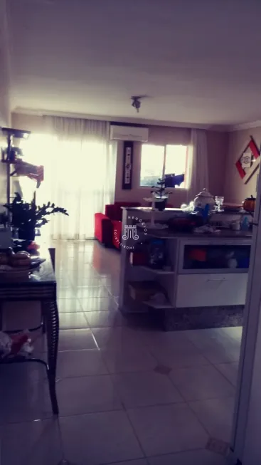 Foto 1 de Sobrado com 3 Quartos à venda, 175m² em Tulipas, Jundiaí