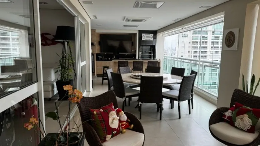 Foto 1 de Apartamento com 3 Quartos à venda, 216m² em Móoca, São Paulo