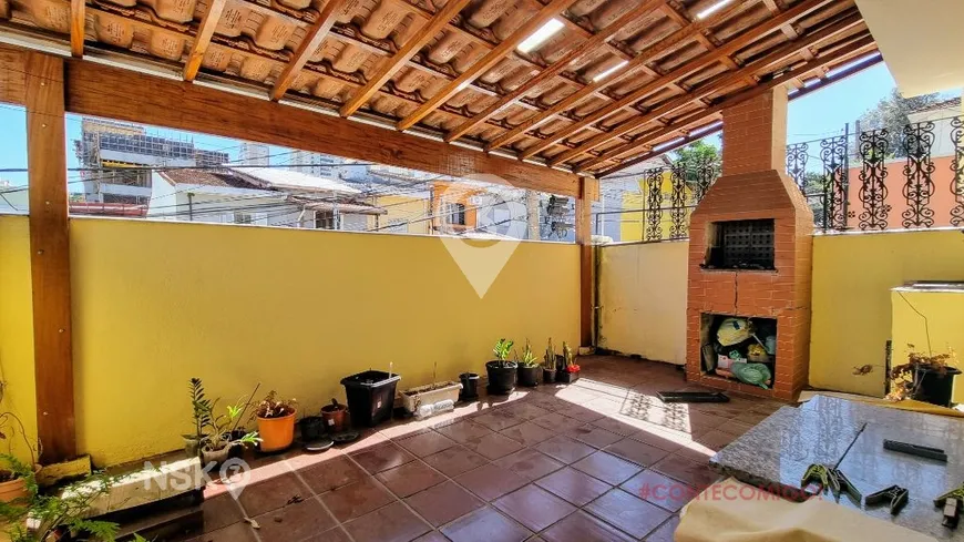 Foto 1 de Casa com 2 Quartos à venda, 188m² em Mirandópolis, São Paulo