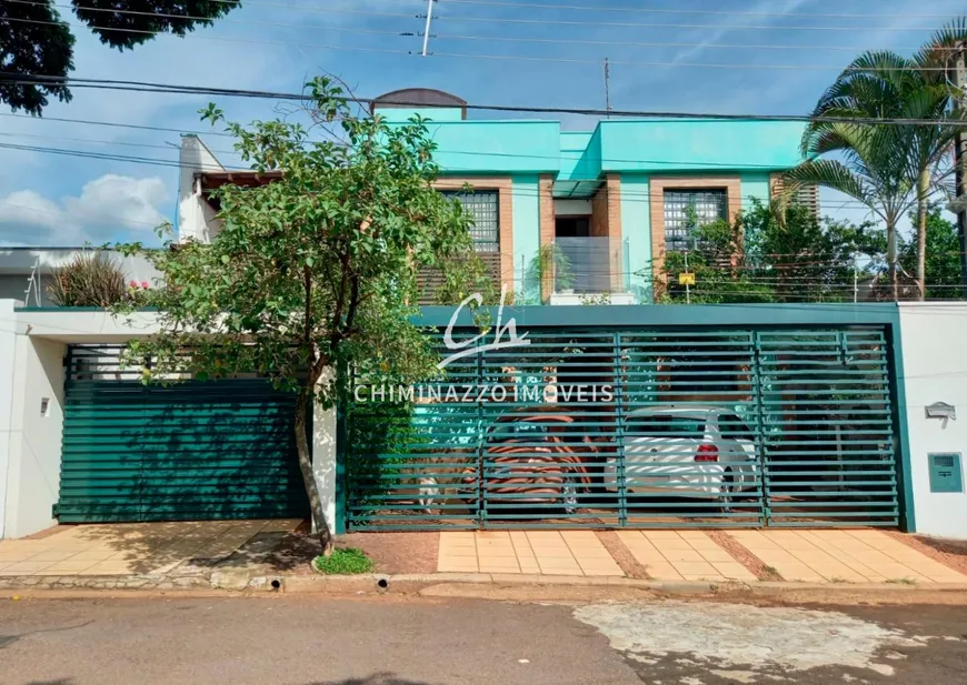 Foto 1 de Sobrado com 4 Quartos à venda, 248m² em Jardim Chapadão, Campinas