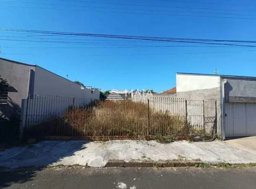 Foto 1 de Lote/Terreno à venda, 304m² em Estados Unidos, Uberaba