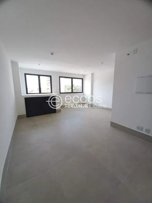 Foto 1 de Sala Comercial para alugar, 32m² em Jardim Karaíba, Uberlândia