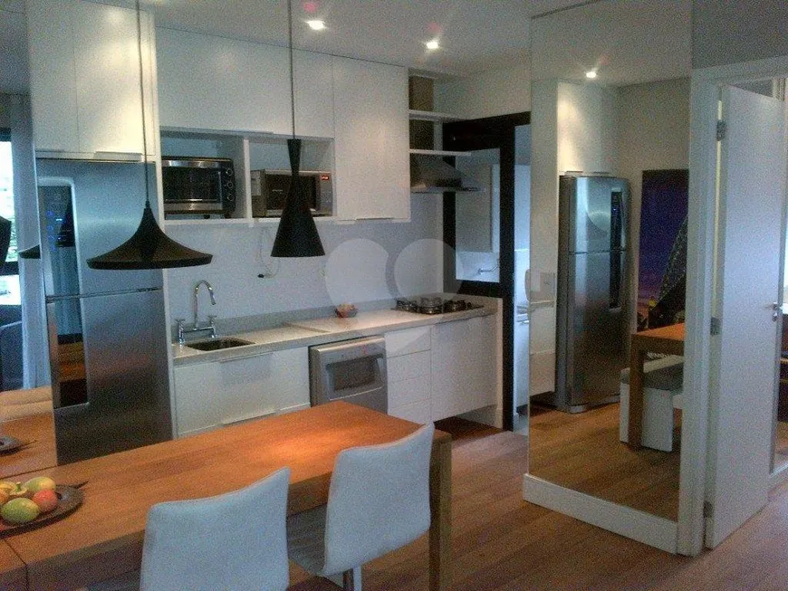 Foto 1 de Apartamento com 1 Quarto à venda, 66m² em Vila Olímpia, São Paulo