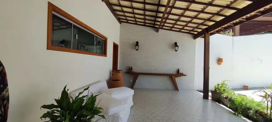 Foto 1 de Casa de Condomínio com 4 Quartos à venda, 282m² em Patamares, Salvador