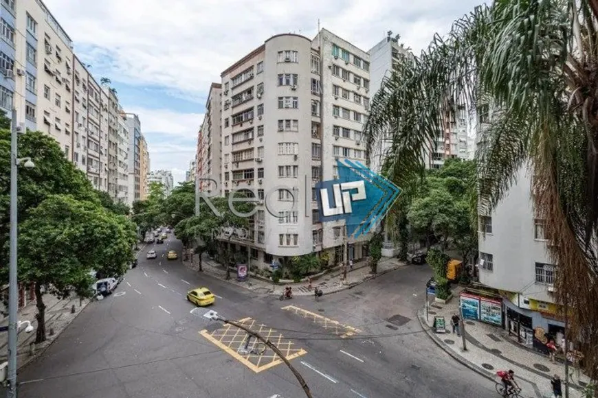 Foto 1 de Apartamento com 4 Quartos à venda, 132m² em Ipanema, Rio de Janeiro