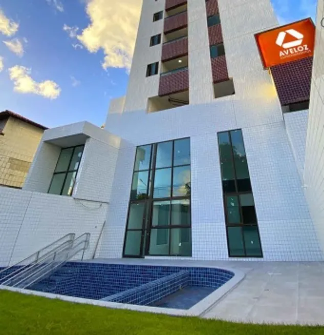 Foto 1 de Apartamento com 2 Quartos à venda, 54m² em Casa Amarela, Recife