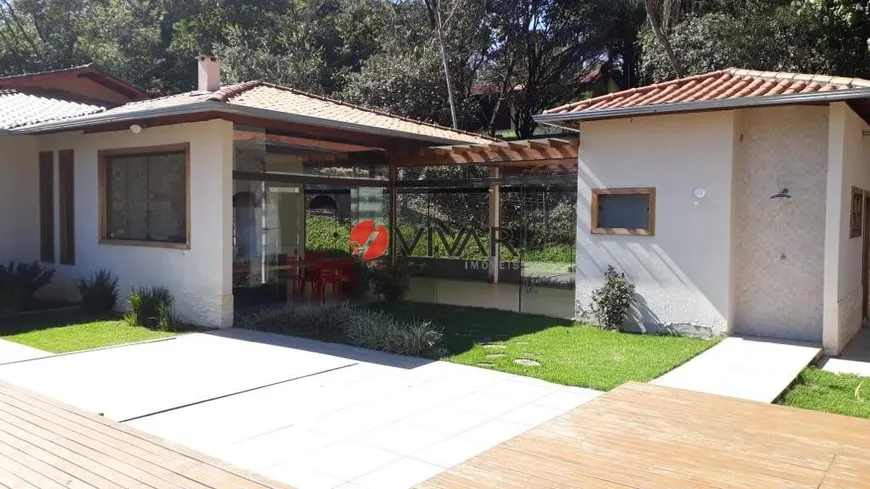 Foto 1 de Casa com 3 Quartos à venda, 400m² em Campo Do Pires, Nova Lima