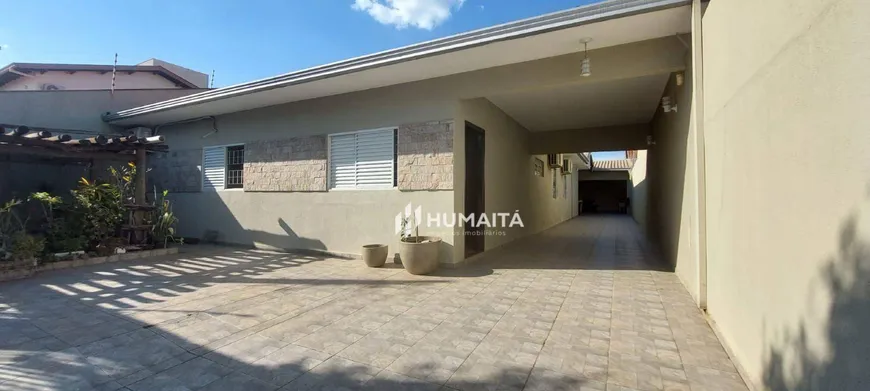 Foto 1 de Casa com 4 Quartos à venda, 220m² em Pinheiros, Londrina