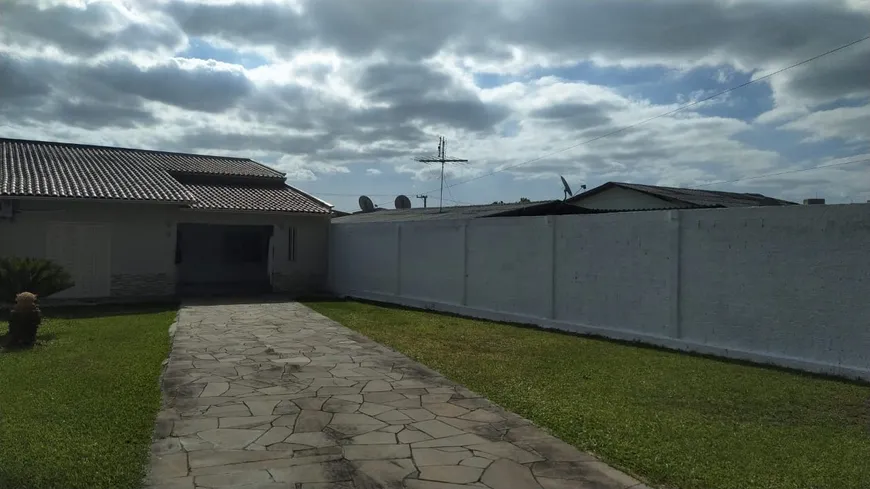 Foto 1 de Casa com 2 Quartos à venda, 100m² em Lomba da Palmeira, Sapucaia do Sul
