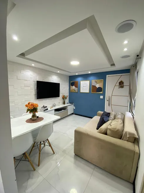 Foto 1 de Apartamento com 2 Quartos à venda, 100m² em Jardim Limoeiro, Camaçari